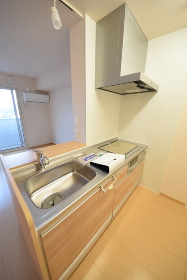 キッチン(★お部屋探しは株式会社タウンハウジング東京まで★)