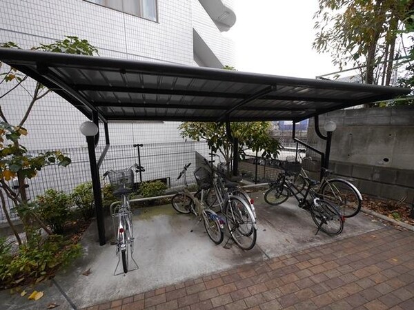 共有部分(★屋根のある駐輪場です★)