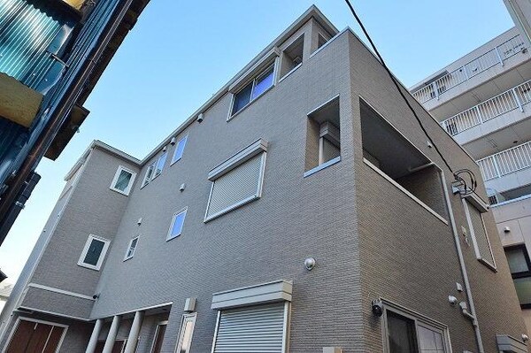 外観(★調布駅徒歩5分の便利な環境・安心の大手ハウスメーカー施工…)