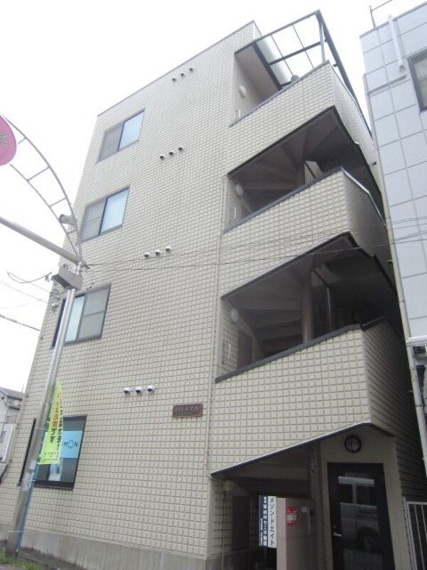 外観(★うれしいオートロック付きのマンションです★)