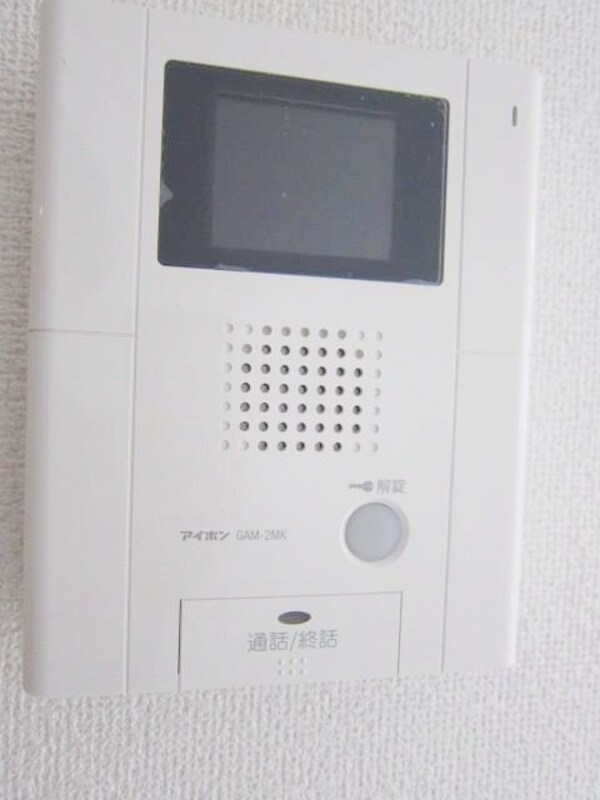 設備(★ＴＶモニターフォン付きで安心ですね。★)