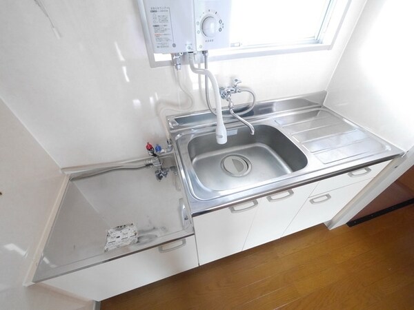 キッチン(★お部屋探しは株式会社タウンハウジング東京まで★)