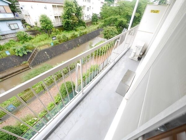 バルコニー(★お部屋探しは株式会社タウンハウジング東京まで★)