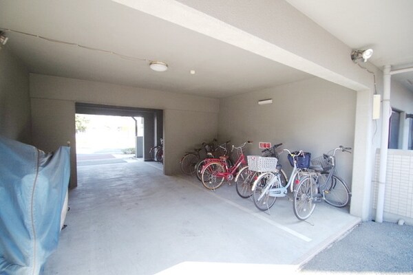 駐車場(★お部屋探しはタウンハウジング稲田堤店まで★)