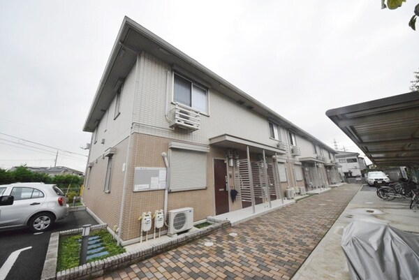 外観(★周辺は緑豊かな閑静な住宅街★)