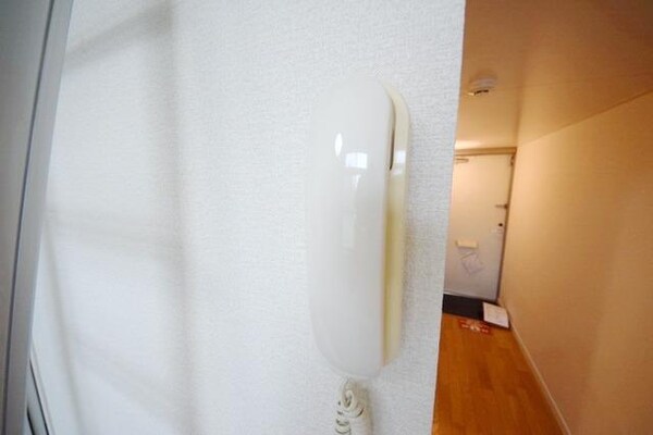 設備(★インターホン付きなのでセキュリティ面も安心ですね★)