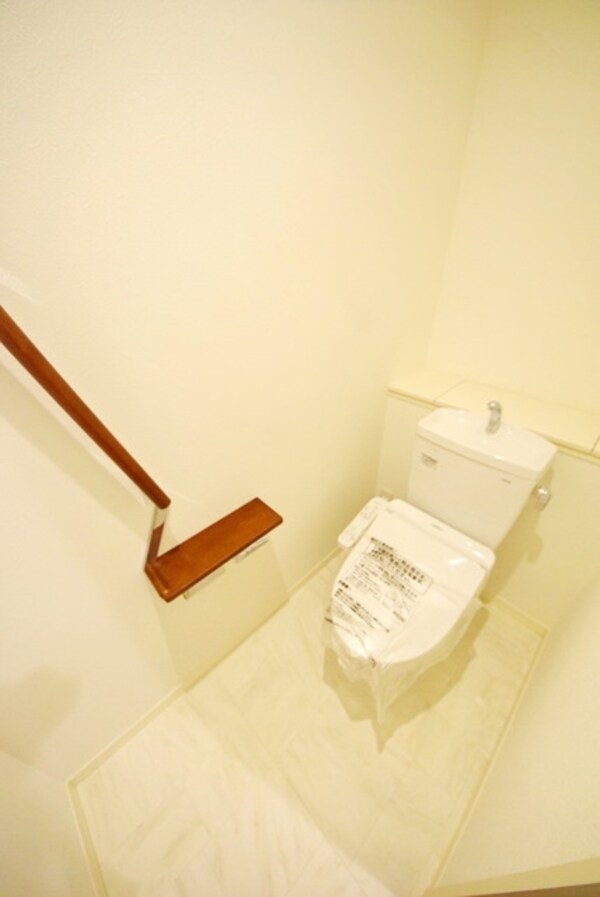 トイレ(★ウォシュレット付きトイレです★)