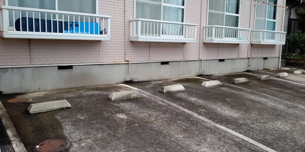 駐車場(★お問い合わせはタウンハウジング仙川店まで★)