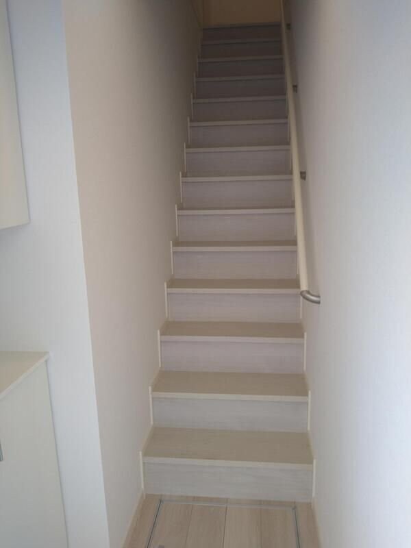 玄関(★お問い合わせはタウンハウジングまで★)