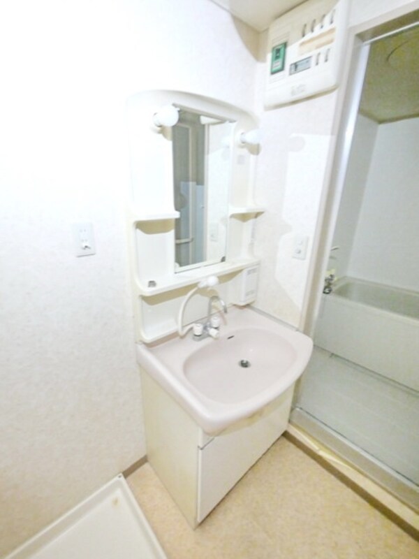 洗面(★お部屋探しはタウンハウジング稲田堤店まで★)