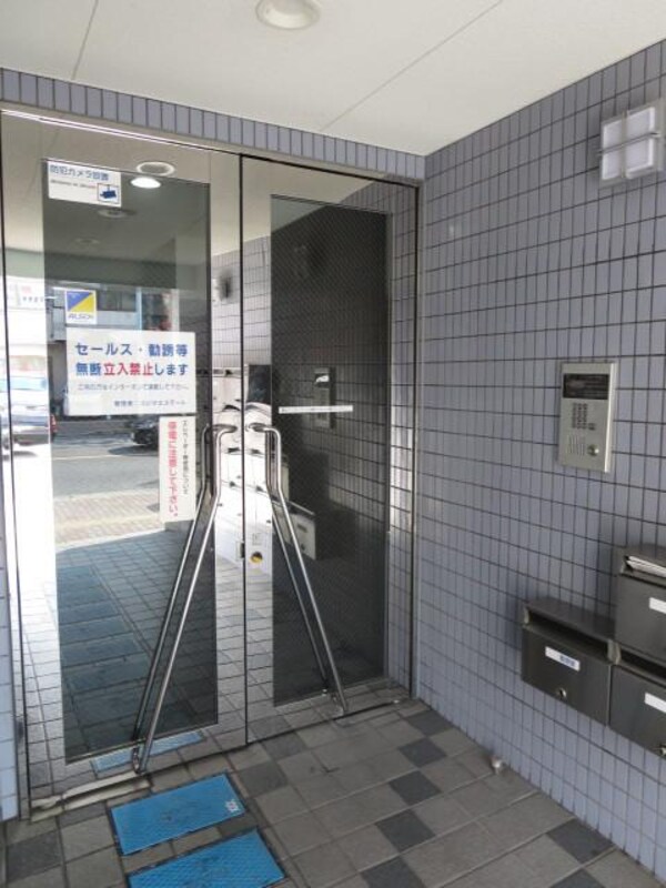 エントランス(★お部屋探しは株式会社タウンハウジング東京まで★)