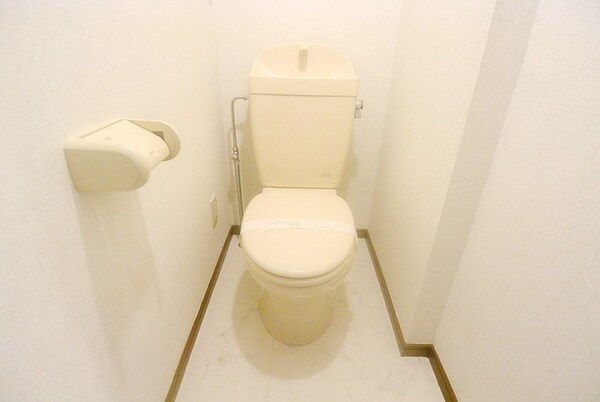 トイレ(★清潔感のあるトイレです★)