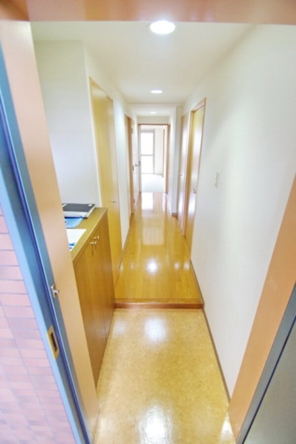 玄関(★お部屋探しはタウンハウジング稲田堤店まで★)