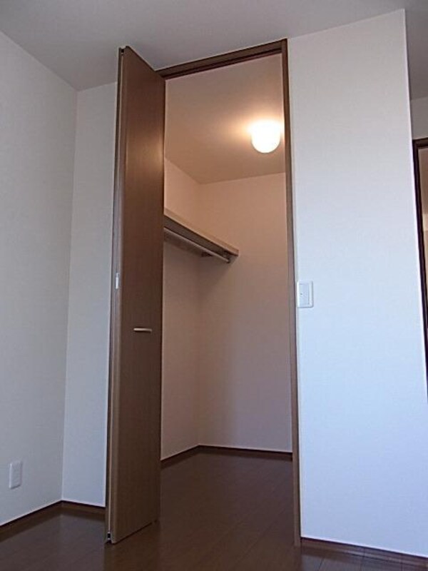 収納(★ウォークインクローゼット★)