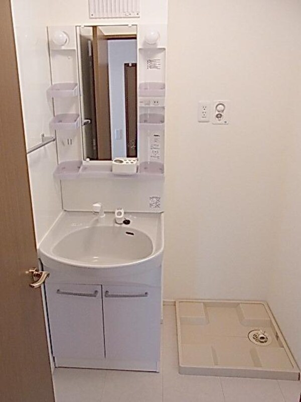 洗面(★独立洗面台・室内洗濯機置場★)