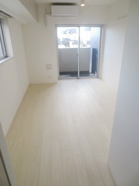 物件内観写真19　(★広々洋室8.4帖のお部屋です　※別部屋のお写真です★)