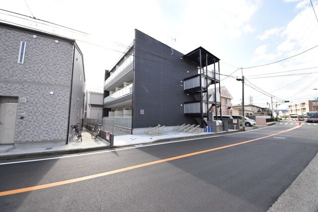 物件外観写真1　(★住環境良好★)