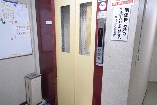 物件内観写真5　(♪エレベーター♪)