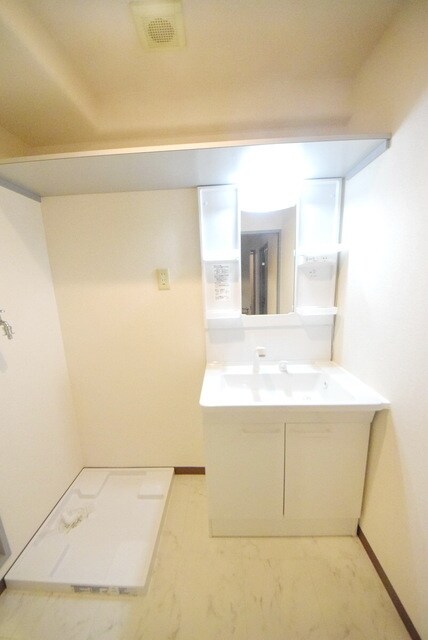 物件内観写真9　(★洗面所★)