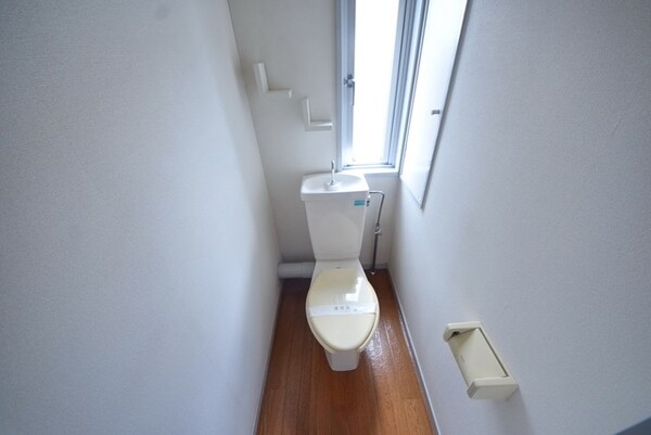 トイレ(別部屋参考写真)