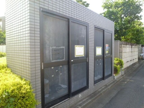 設備(★ごみ置き場です★)