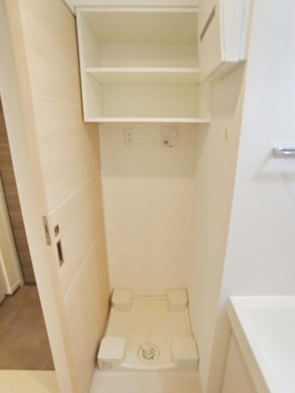 その他(☆棚のついた洗濯機置き場☆)