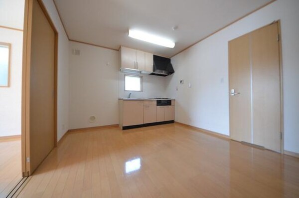 リビング・居室(★お部屋探しは株式会社タウンハウジング東京まで★)