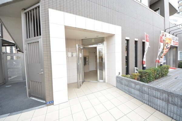 エントランス(エントランス)