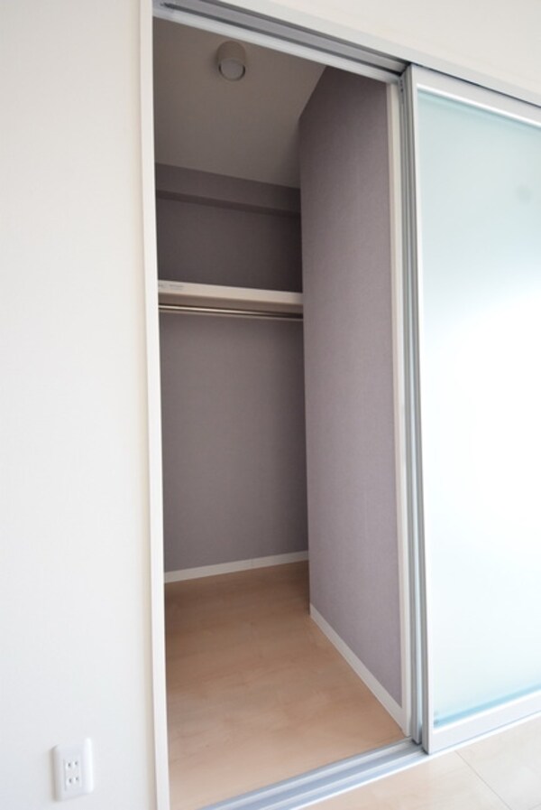 収納(★奥行のあるクローゼットです★)