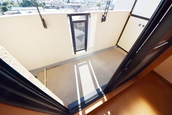 バルコニー(お問い合わせはタウンハウジングまで)