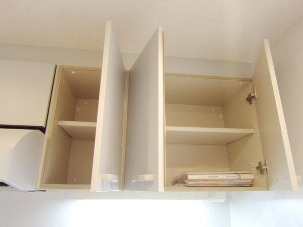 その他(★キッチン上部収納★)