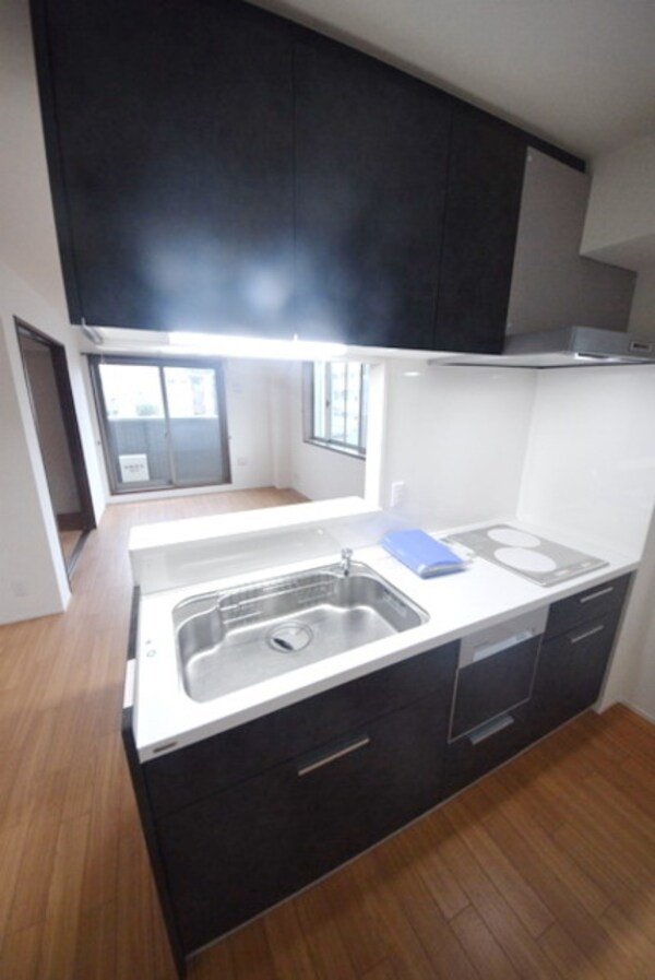 キッチン(★二口コンロのシステムキッチンです★)