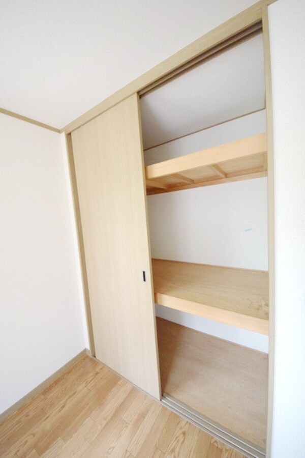 設備(★収納がたくさんついているとお部屋が広く使えます★)