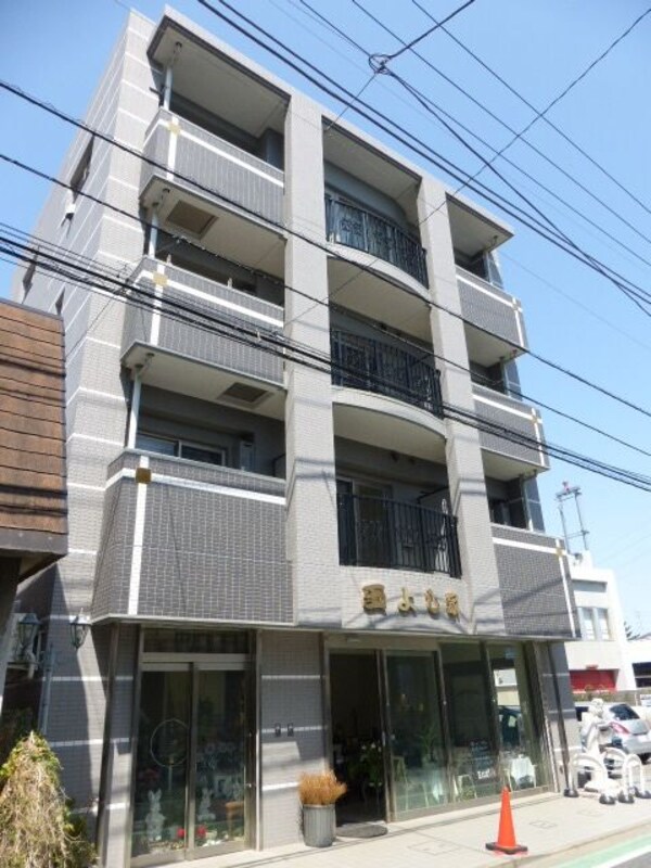 外観(タウンハウジング府中店まで)