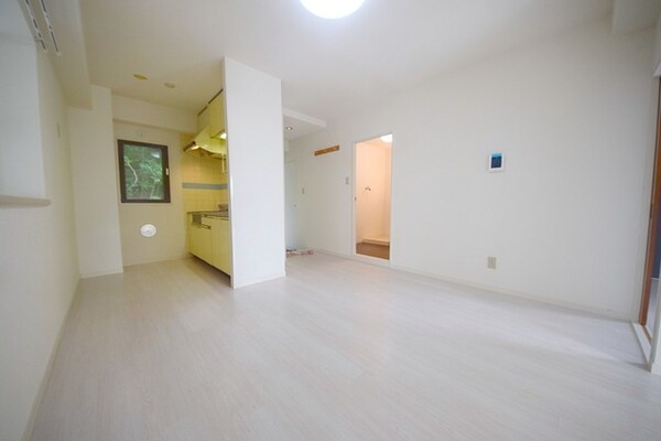 リビング・居室(★15帖の広々としたダイニングです★)