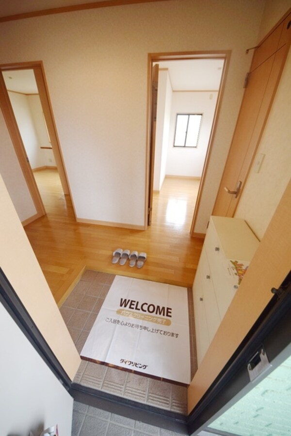 玄関(～玄関もスペース取れてますよ～)