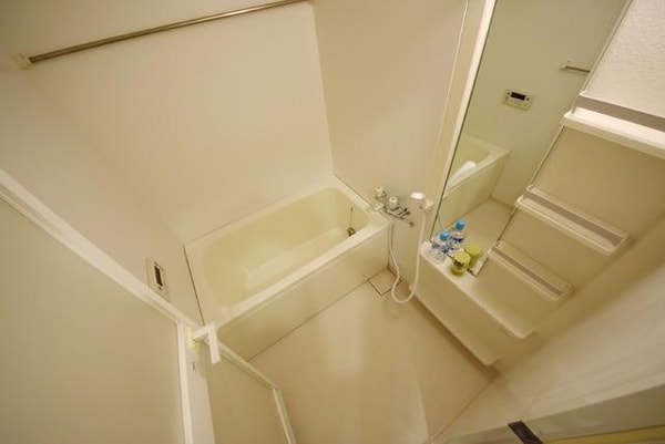 バス／シャワールーム等(★追焚機能付きのバスルームですよ★)