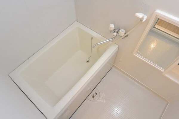 バス／シャワールーム等(★鏡ついてます★)