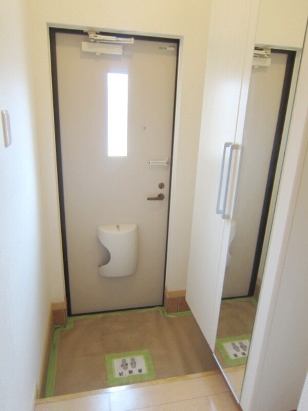 玄関(★明るい玄関です★)