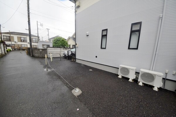 駐車場(お問い合わせはタウンハウジングまで)