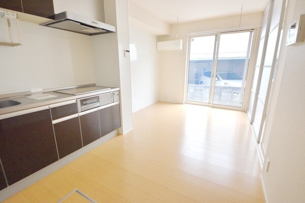 リビング・居室(別号室参考写真)