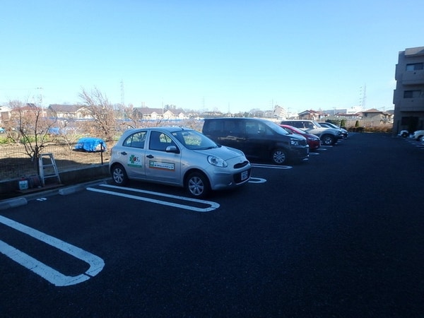 駐車場(★敷地内駐車場もあります★)