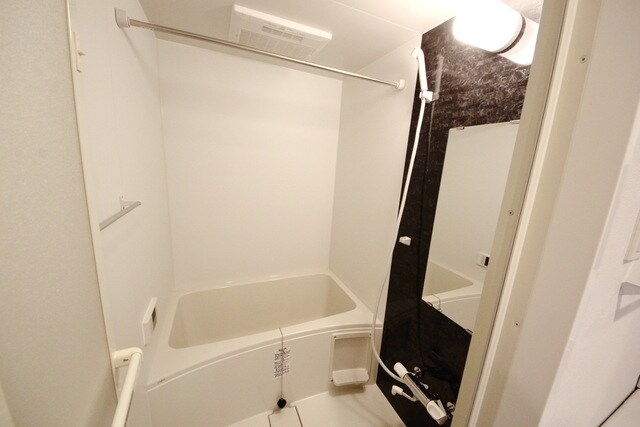 物件内観写真12　(★バスルーム★)