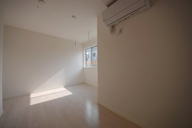 物件内観写真10　(別部屋参考写真)