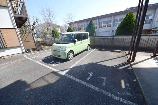 駐車場(★駐車場★)