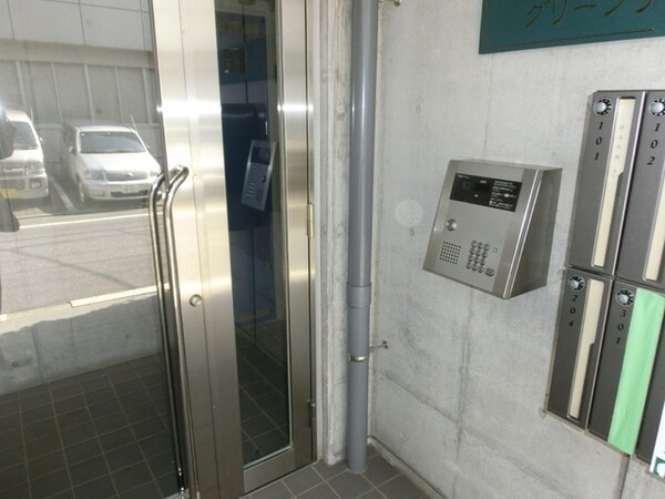 エントランス(★安心のオートロック付きです★)