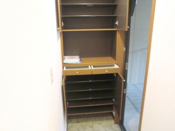 設備(★シューズBOXです★)