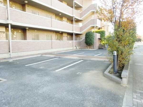 駐車場(★駐車場スペースです★)