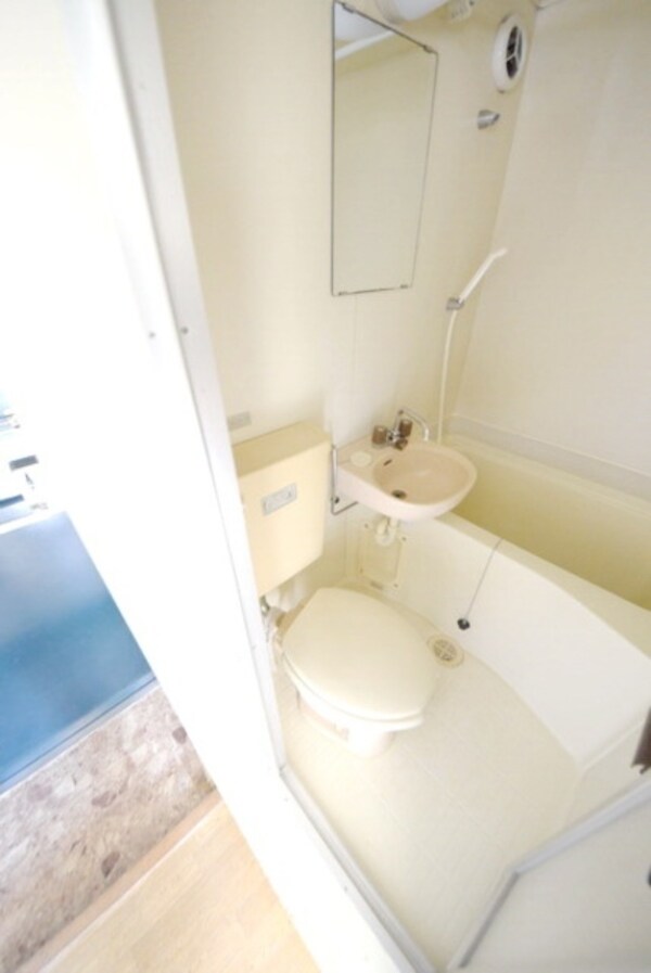 トイレ(★清潔感のあるトイレです★)