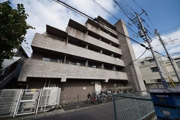 外観(★広々とした1DK物件となっております★)